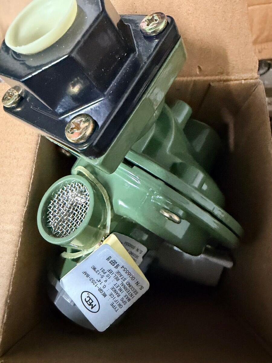 Marshall Excelsior Excela-Flo MEGR-1252-BAF LP Gas Regulator