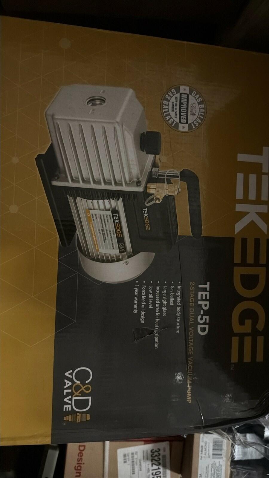 C&D Valve Tek Edge TEP-5D 2-Stage Dual Voltage Vacuum Pump 5CFM